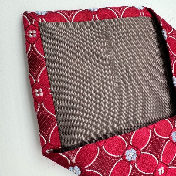 Faconnable 100% Italian Silk Tie Red Blue‎ White Floral Men's Long NWOT - Picture 4 of 6